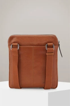 Strellson Kleine Schultertasche Hyde Park, Cognac -Strellson 9631314280478