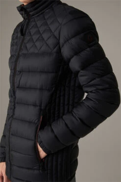 Strellson Steppjacke S.C. Clason, Schwarz -Strellson 9746953404446